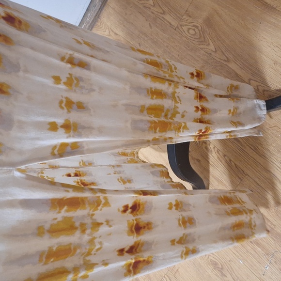 Gorgeous Women's Deep V Maxi Dress - Picture 9 of 9